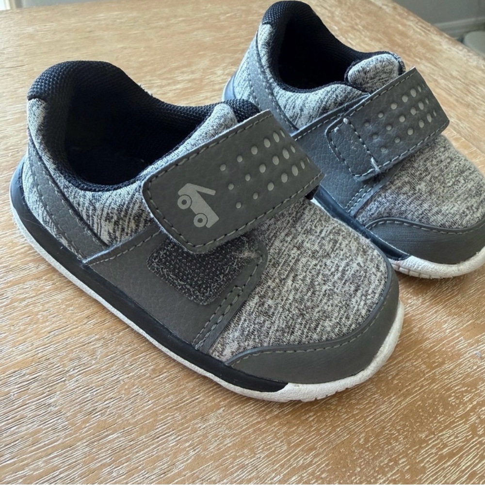 Stride Rite Velcro, toddler size 5